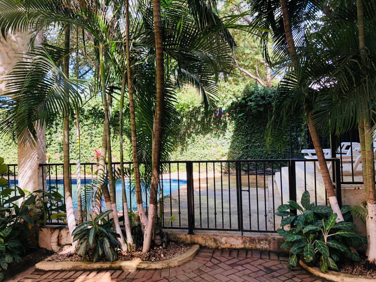 La Buena Vida 2 Apartment Tamarindo Exterior photo